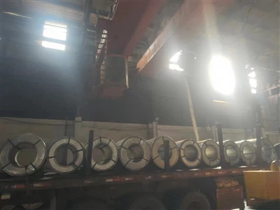 23 000 ton oceľový zvitok potiahnutý aluzinkom DX51D + AZ150 a pozinkovaný oc...